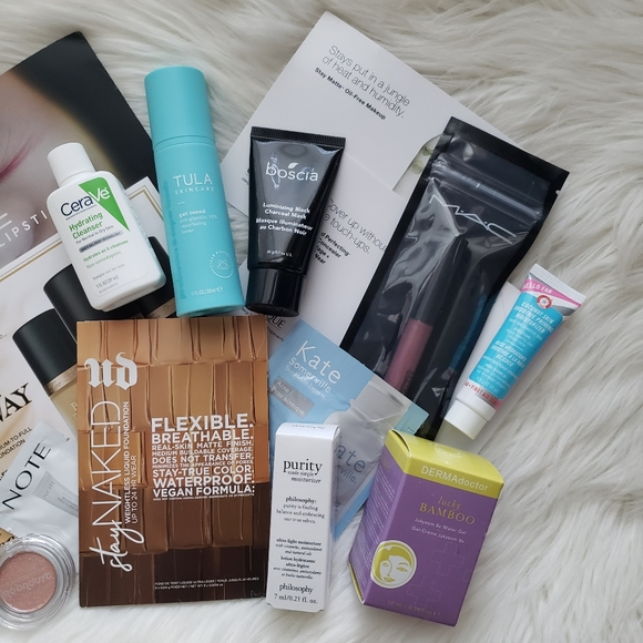 NIB High End Makeup & Skincare Samples, Makeup Bag - Picture 5 of 10